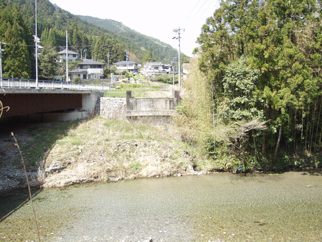 涼しい写真みつけたので (画像サイズ: 640×480 115kB)
